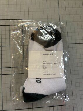 HONOR THE GIFT Kids Socks White Black NIP OSFA